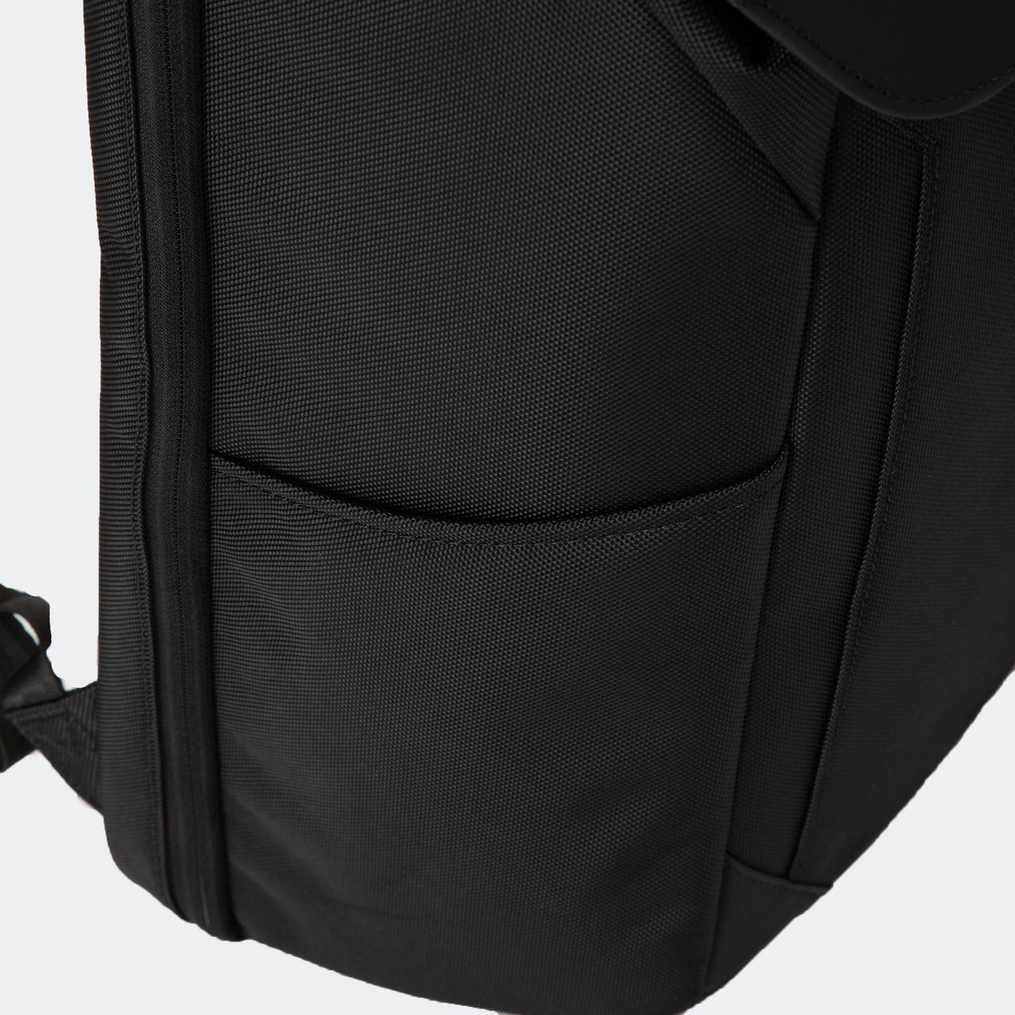 BLACK - Dayton Backpack 81572-01 Side Pocket