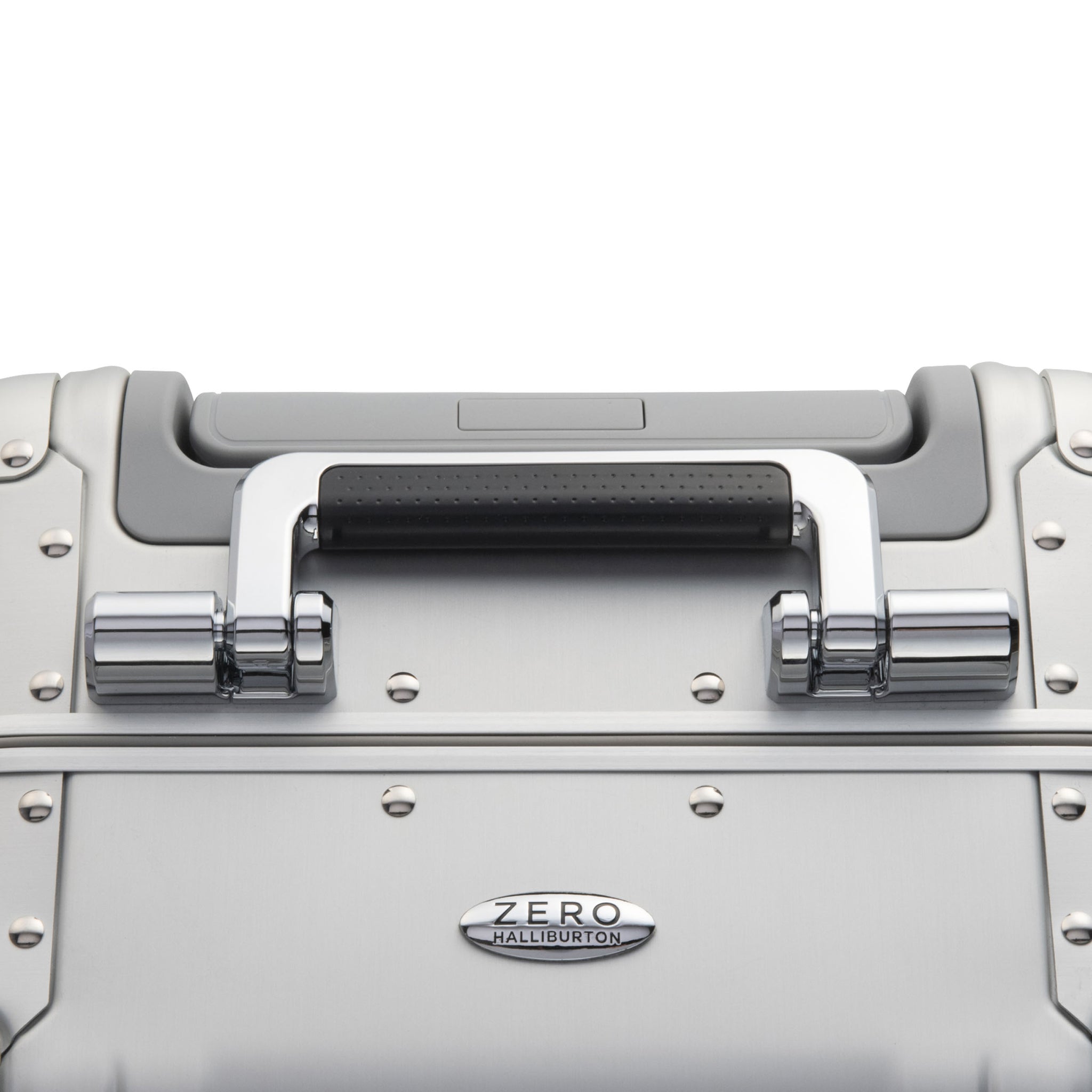 Classic Aluminum 3.0 | International Carry-On – Zero Halliburton