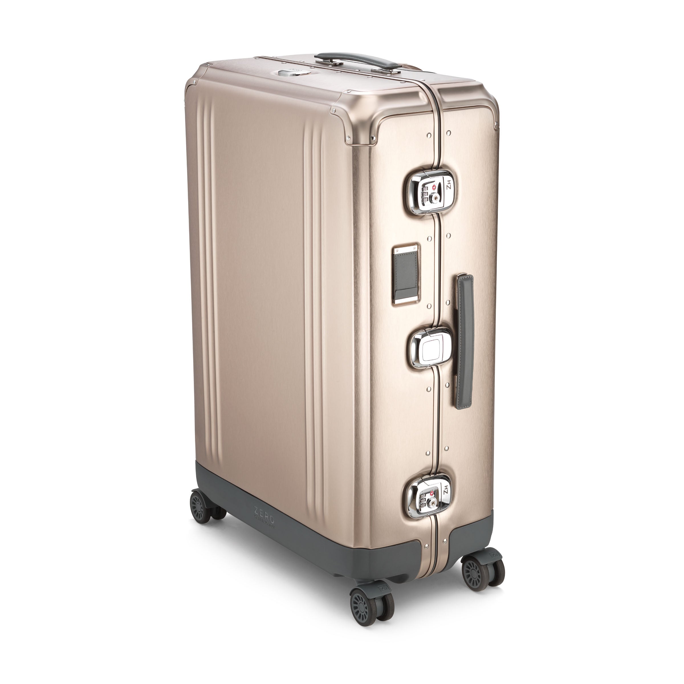 Pursuit Aluminum | Large Travel Case | Zero Halliburton